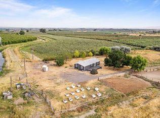 5701 Lateral 1 Rd, Wapato, WA 98951