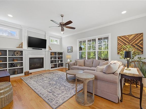 3rd image of 2317 Mathews Green Rd