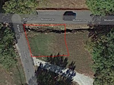 Barber Cir, Mantachie, MS, 38855