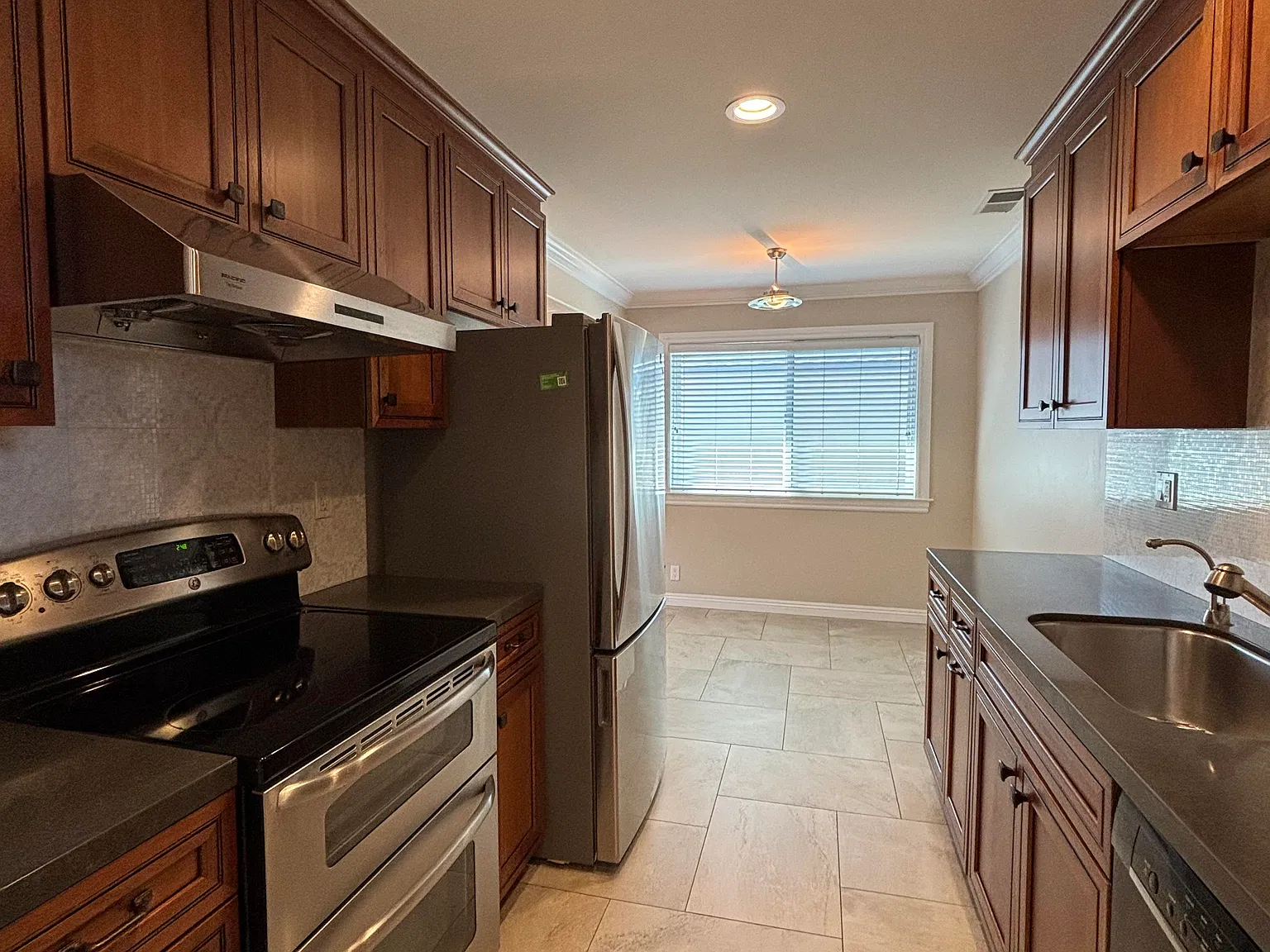 Valerian Way, Sunnyvale — Photo 3