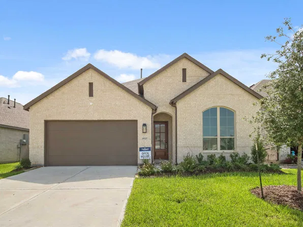 19327 Sorel Copley Dr, Magnolia, TX 77355