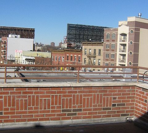 5th image of 2658 30th St