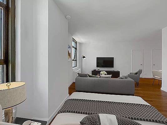 4th image of 4 Park Ave APT 17C