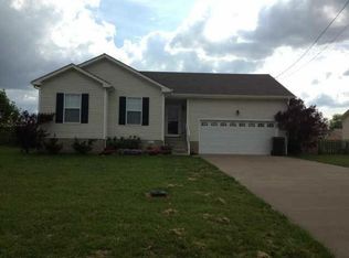 309 Grant Ave, Oak Grove, KY 42262