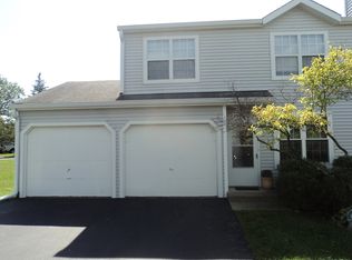 2010 Countryside Ln #1, Round Lake Beach, IL 60073