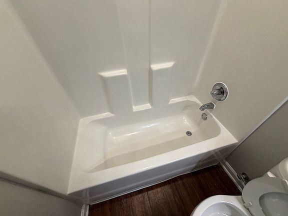 5th image of 6044 Humphreys Dr