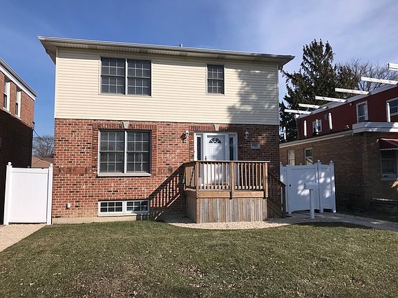 2nd image of 10607 S Kedzie Ave