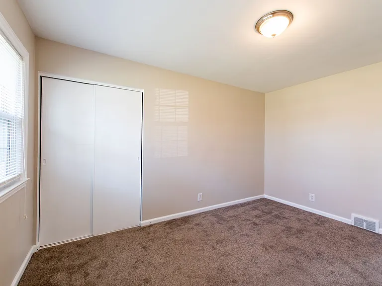 18 Cardwell Way — Photo 16