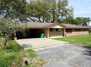 366 Fir St, Raceland, LA 70394