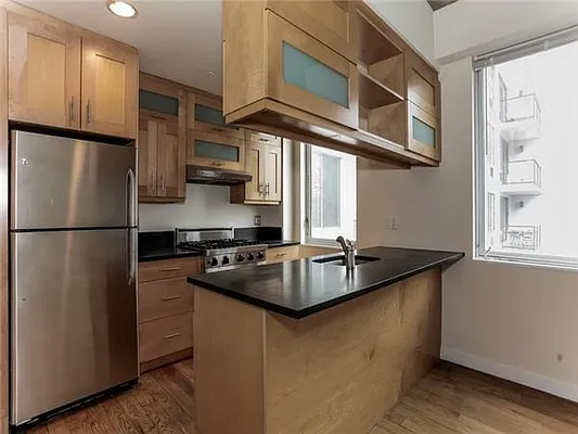 Rented by Warburg | media 3
