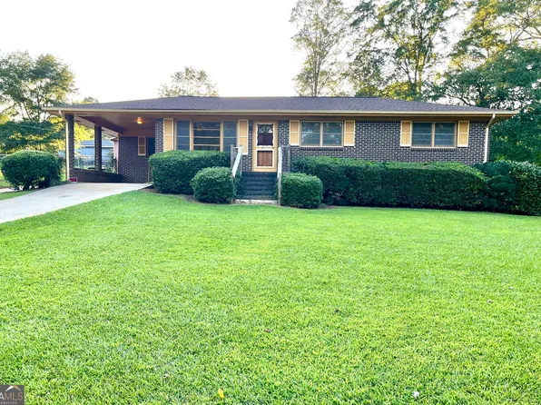 9118 Carr Cir, Covington, GA 30014