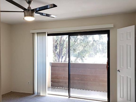 5th image of 9463 Gold Coast Dr