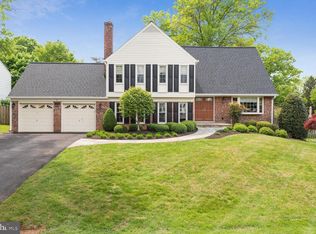 11516 Hornfair Ct, Potomac, MD 20854