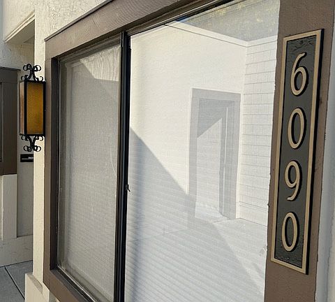 2nd image of 6090 Montgomery Ct