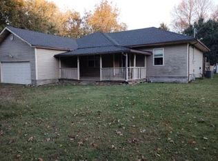515 E Bungalow St, Richmond, KS 66080