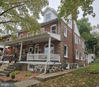 370 N Hanover St, Pottstown, PA, 19464