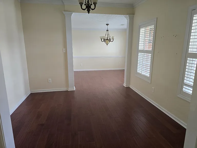 4364 Crested Butte Rd — Photo 2