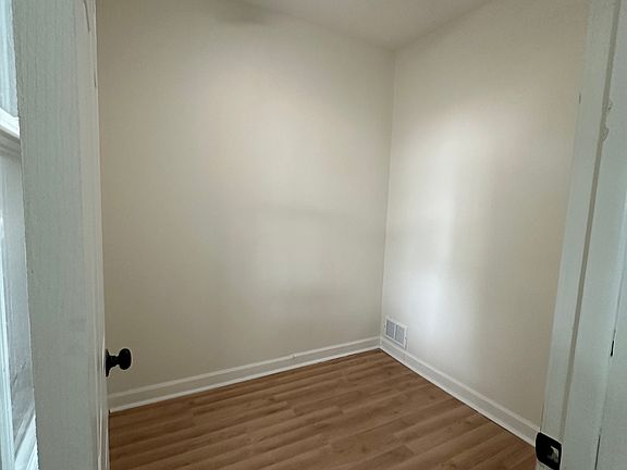 4th image of 3013 S Kolin Ave #2