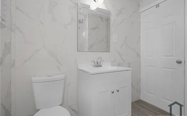 1096 Strickland Bridge Rd — Photo 7