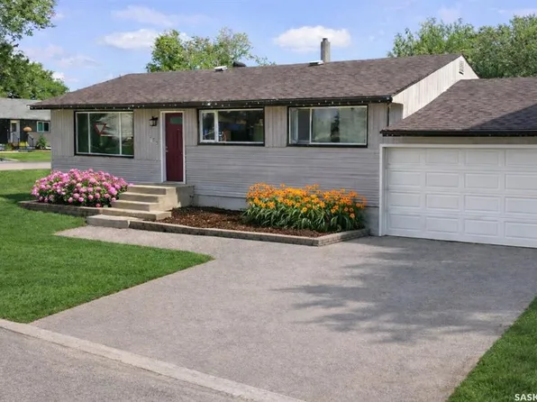 375 9th AVENUE W, Melville, SK S0A 2P0