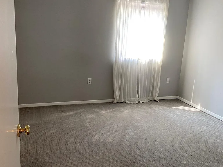 3636 Taliluna Ave #138 — Photo 16