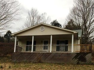 3284 Sand Springs Rd, Mount Vernon, KY 40456