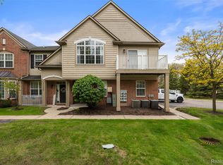 47708 Ormskirk Dr, Canton, MI 48188