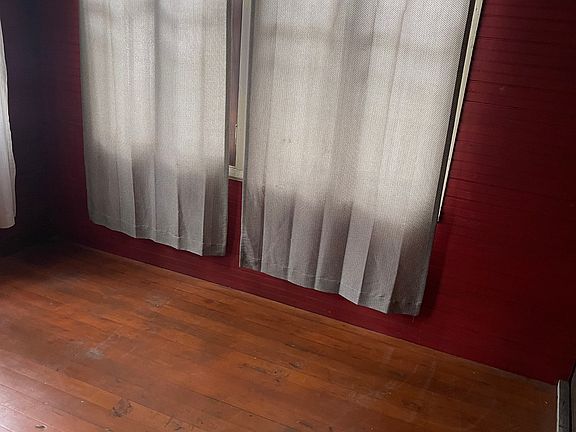 2nd image of 1918 3rd Ave S #1