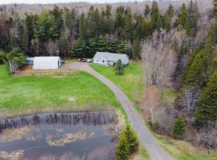 899 Straghbohgie Rd, Saint George's Parish, PE C0A 1G0