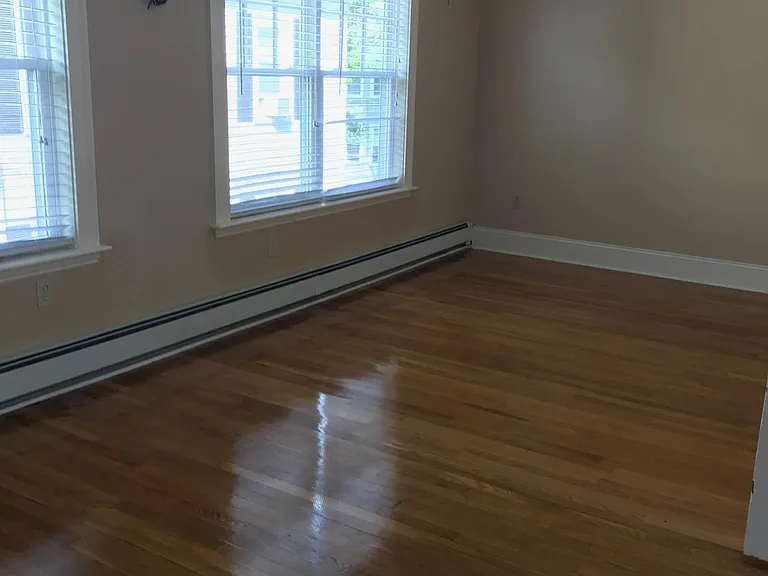 14 Glover St #2 — Photo 6