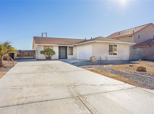 27525 Cloverleaf Dr, Helendale, CA 92342
