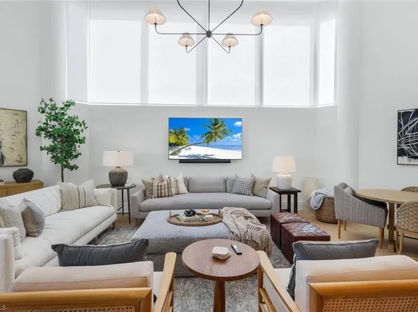 4041 Gulf Shore Blvd N, Naples, FL