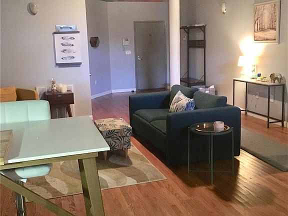 5th image of 1117 Douglas Ave APT 112