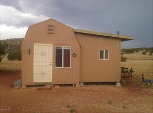 23701 W Walking Stick Rd, Seligman, AZ 86337
