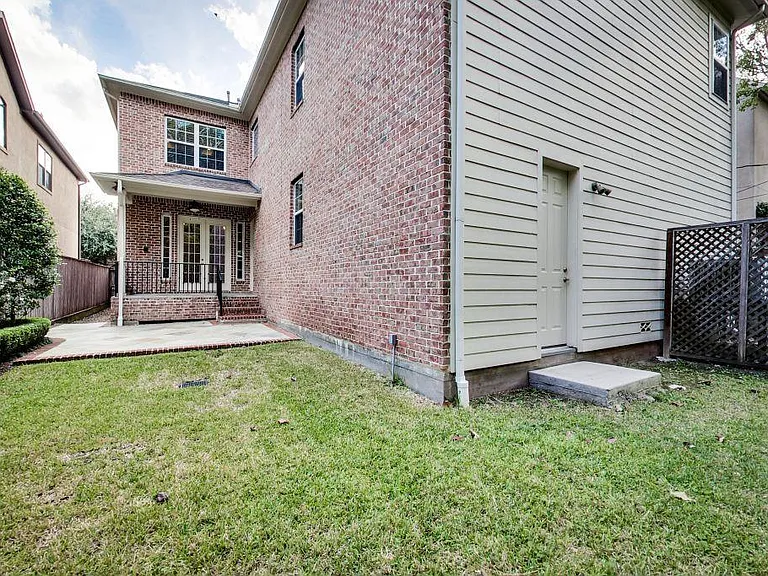 4324 Ione St — Photo 30