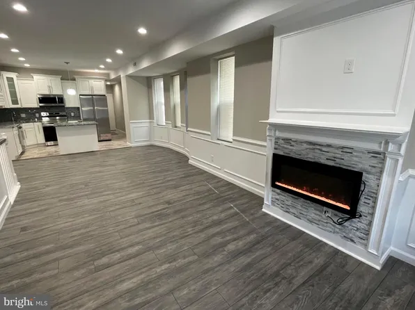 6114 Ross St, Philadelphia, PA 19144