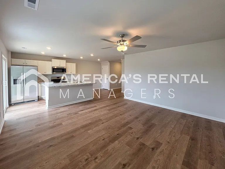 4115 Hudson Rd — Photo 19