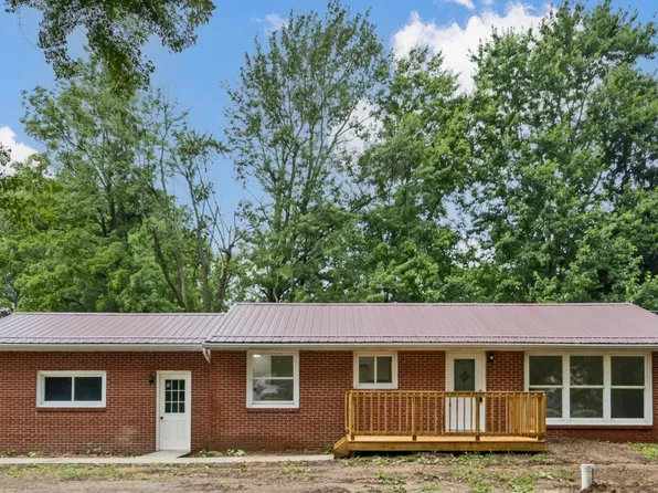 5676 State Route 61 S, Shelby, OH 44875