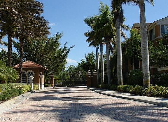 2nd image of 1205 Reserve Way #8-207