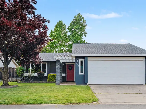 7034 David Trl, Redding, CA 96001