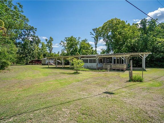 3rd image of 18483 La Trace Rd