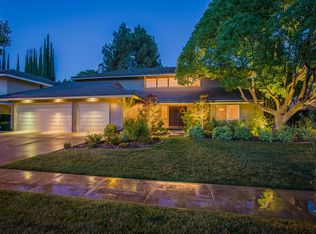 1292 S Willsbrook Ct, Thousand Oaks, CA 91361