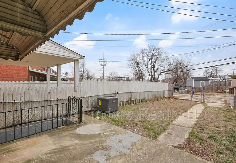 3314 Wallford Dr — Photo 15