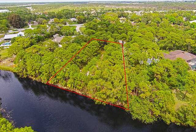 1st image of 2996 NE Acacia Ln