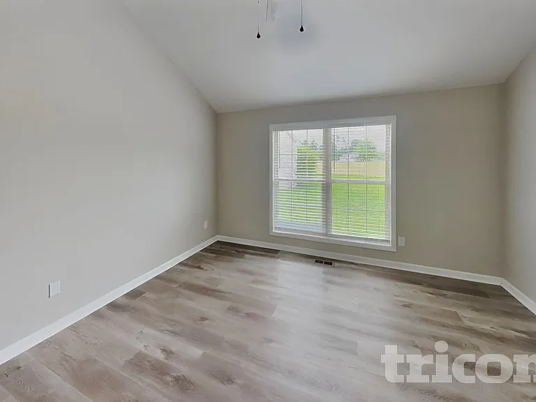 6009 Plateau Ct — Photo 9