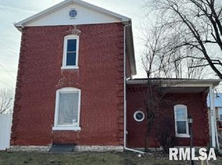 908 Spruce St, Quincy, IL 62301