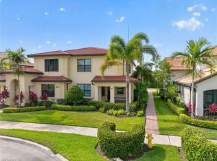 1435 Santiago Cir SW #2003, Naples, FL 34113