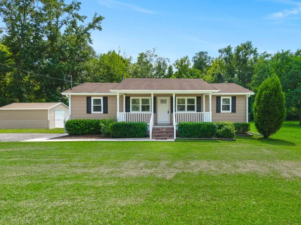 136 Gailmoor Dr, Ladson, SC 29456