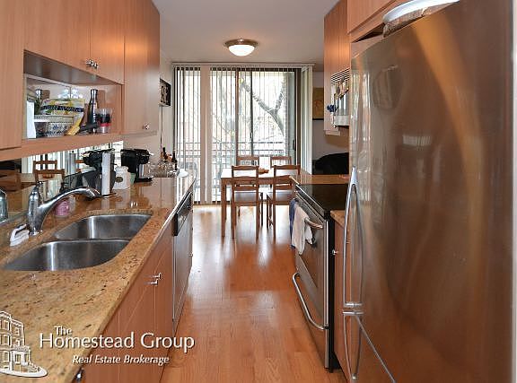 3rd image of 2600 N Hampden Ct APT G4