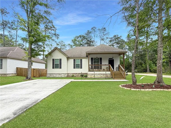 61254 Anchorage Dr, Lacombe, LA 70445